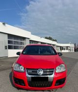 Volkswagen VW Golf 5 GTI DSG  R32-Umbau & Top Aussta... - Volkswagen Golf: R32 GTI