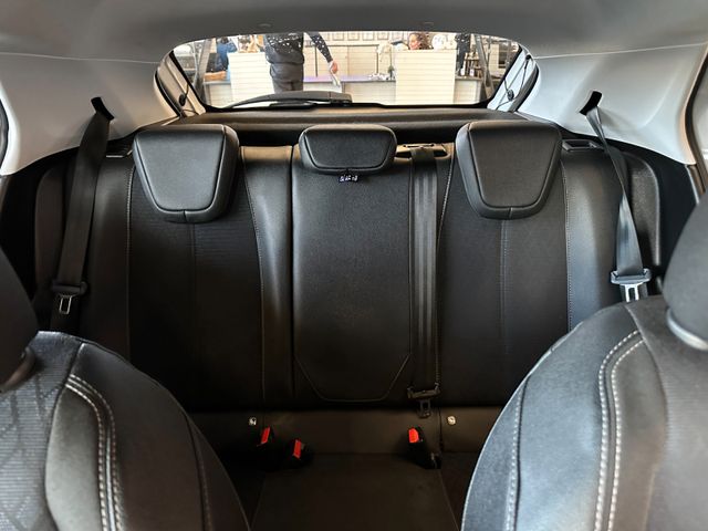 Opel Corsa F Elegance *KAMERA*PDC*LED*