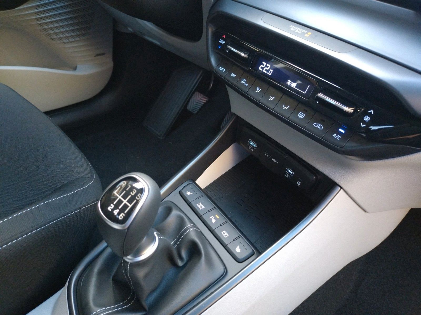 Hyundai i20 - Bild 17