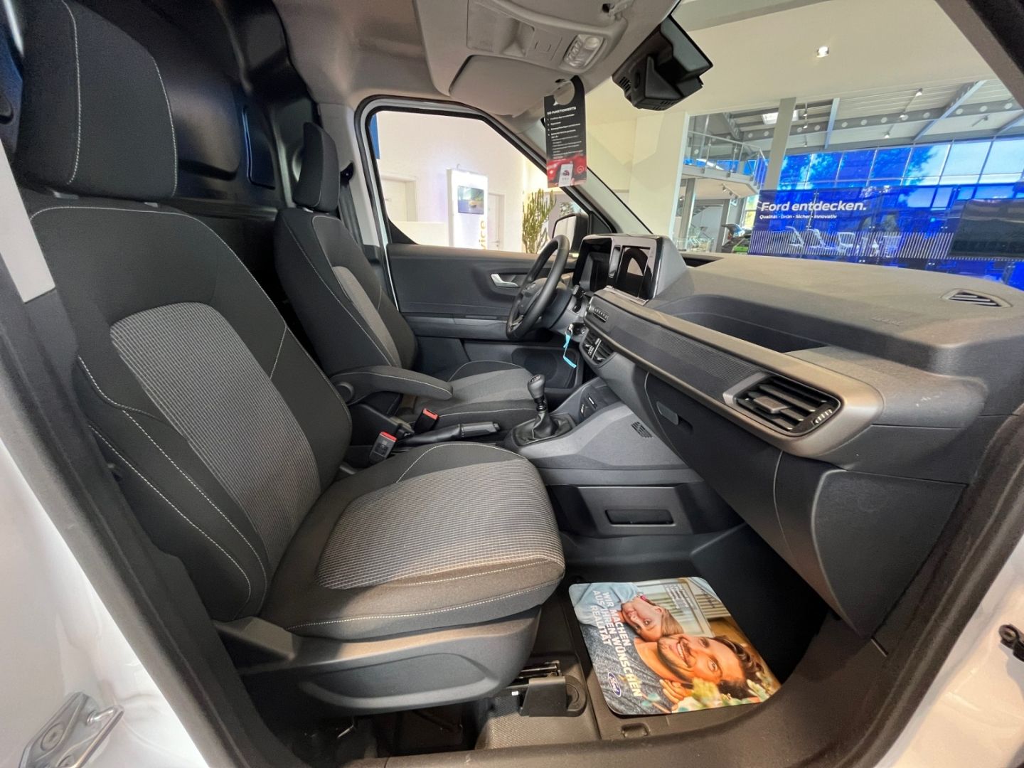 Ford Transit Courier - Bild 6