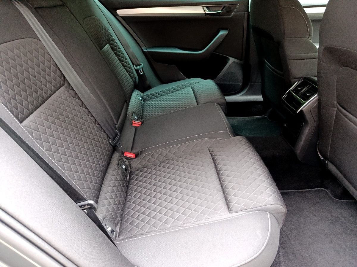 Skoda Superb - Bild 13