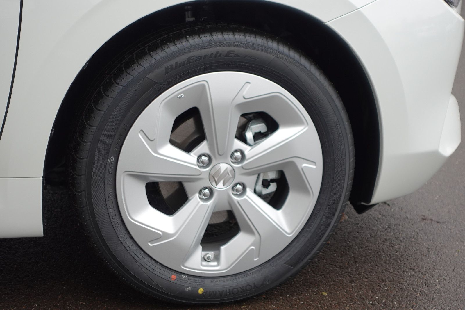 Fahrzeugabbildung Suzuki Swift Comfort 1.2,Navi,Sitzhz,Kamera,Alu,DAB,LED