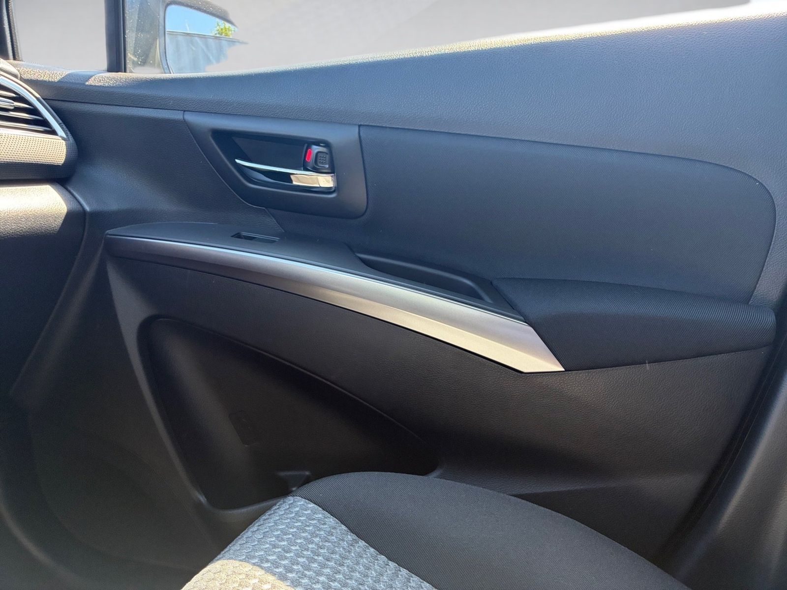 Fahrzeugabbildung Suzuki S-Cross 1.4 Boosterjet Comfort KlimaA,LED,Navi