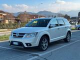 Fiat Freemont 2.0 Mjt 170 CV 4x4 AWD 7 POSTI FUL - weiße Fiat Freemont