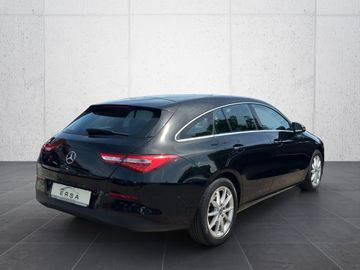 Mercedes CLA 200 Shooting Brake - 4