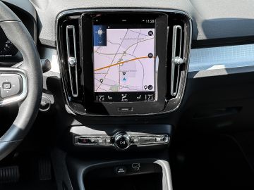 Volvo XC40 - 8