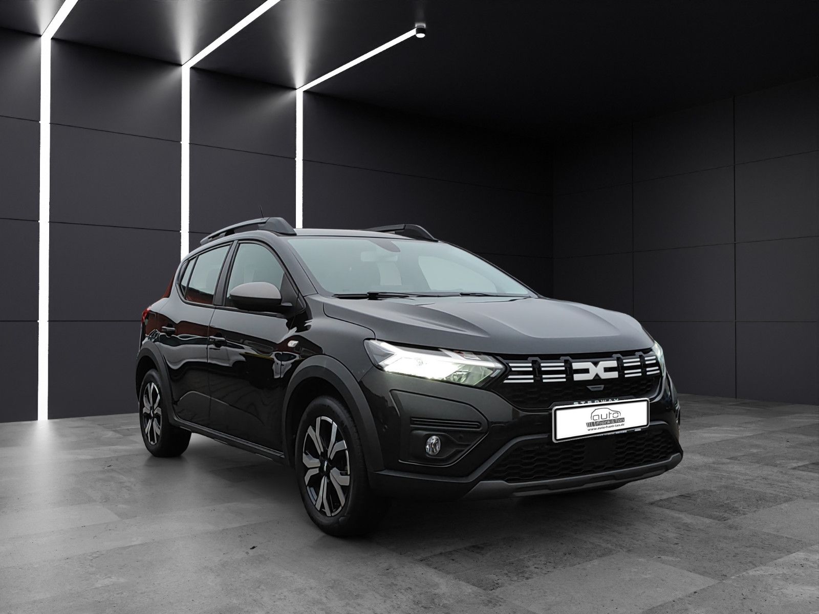 Fahrzeugabbildung Dacia SanderoIII Stepway*Sitzheizung*Bluetooth*Kamera*