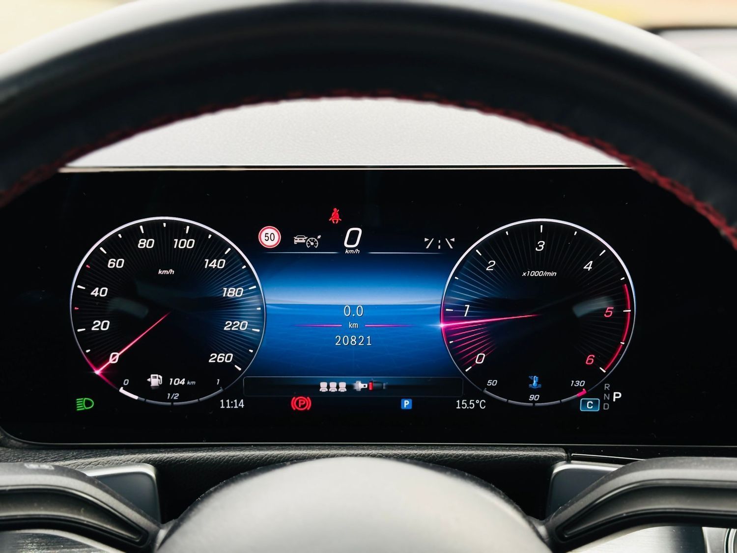 Fahrzeugabbildung Mercedes-Benz GLB 200 d AMG - Distronic, AHK, LED, EDW, RFK, K