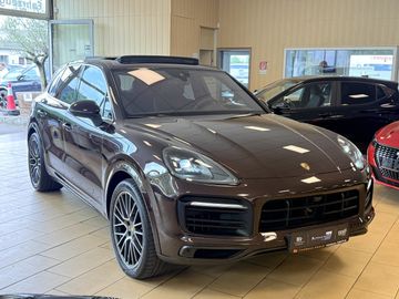 Porsche Cayenne - 3