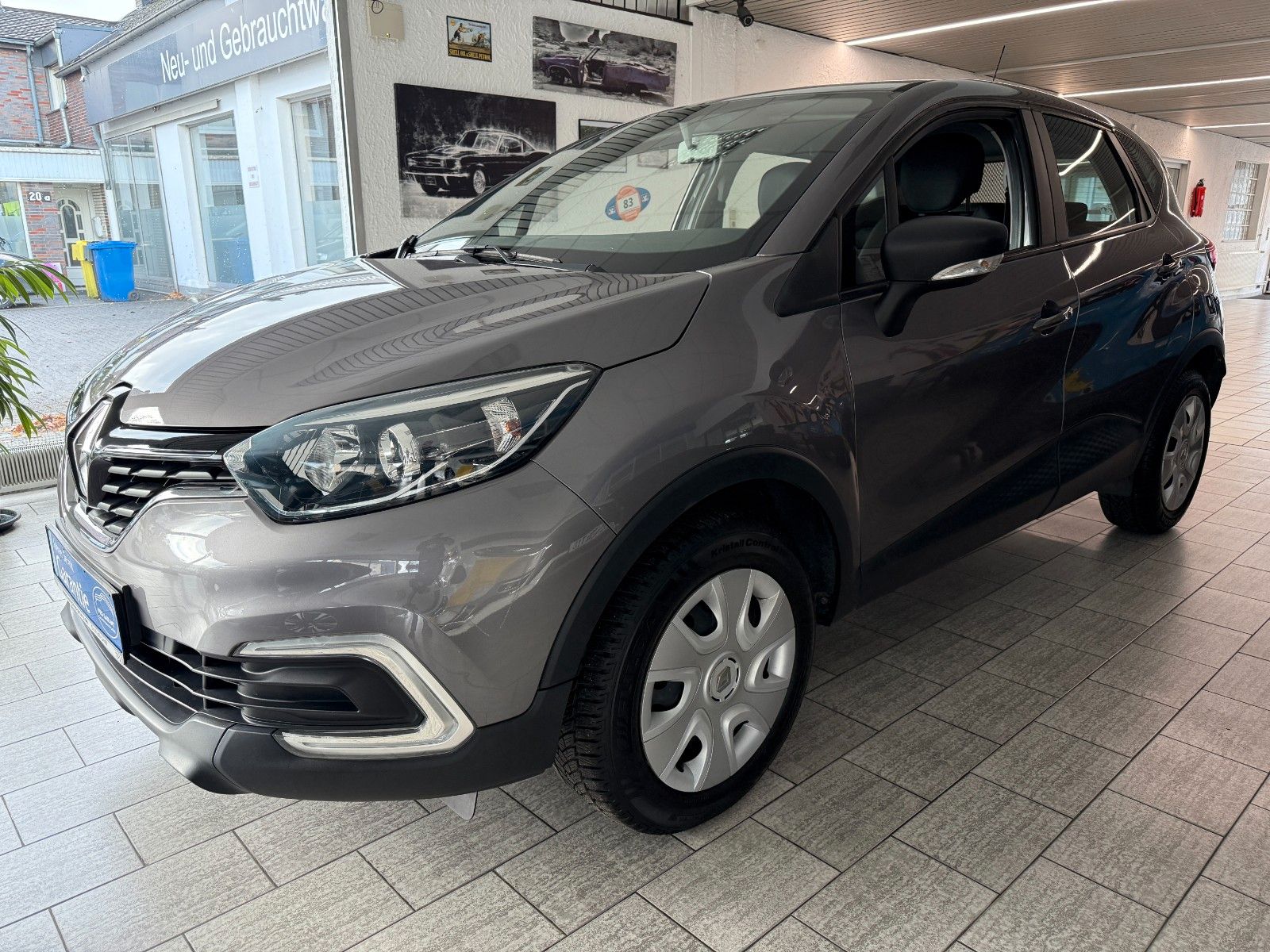 RENAULT Captur