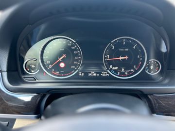 BMW 525 - 10