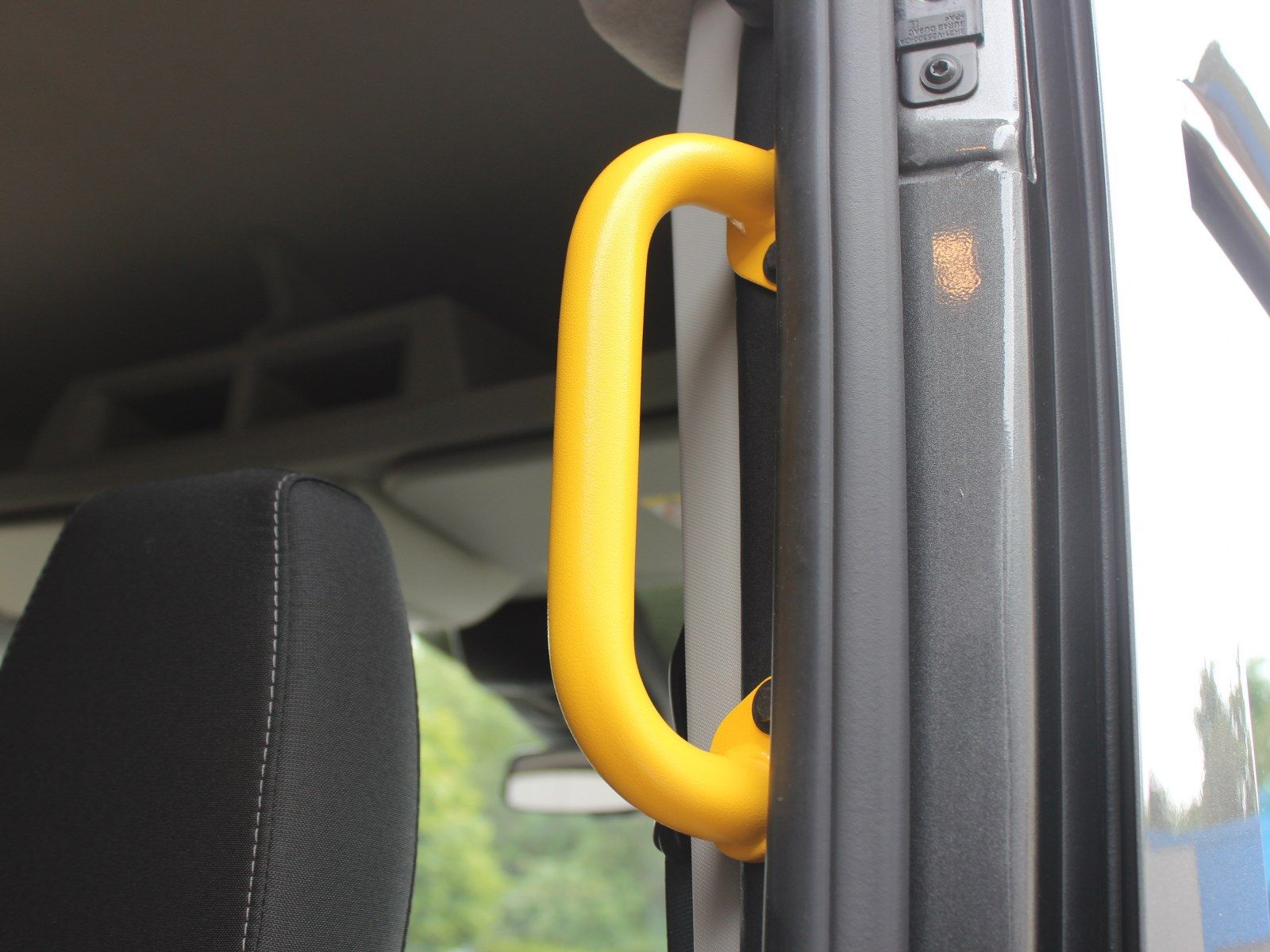 Fahrzeugabbildung Ford Transit 330 L2 Trend 2,0 TDCi DPF Mild-Hybrid