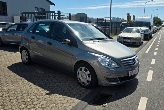 Mercedes-Benz B 200 /NAVI/AUTOMATIK