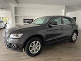 Audi Q5 2.0 TFSI quattro KLIMA+SHZ+PDC+NAVI+TEMPOMAT - Audi Q5: Grau