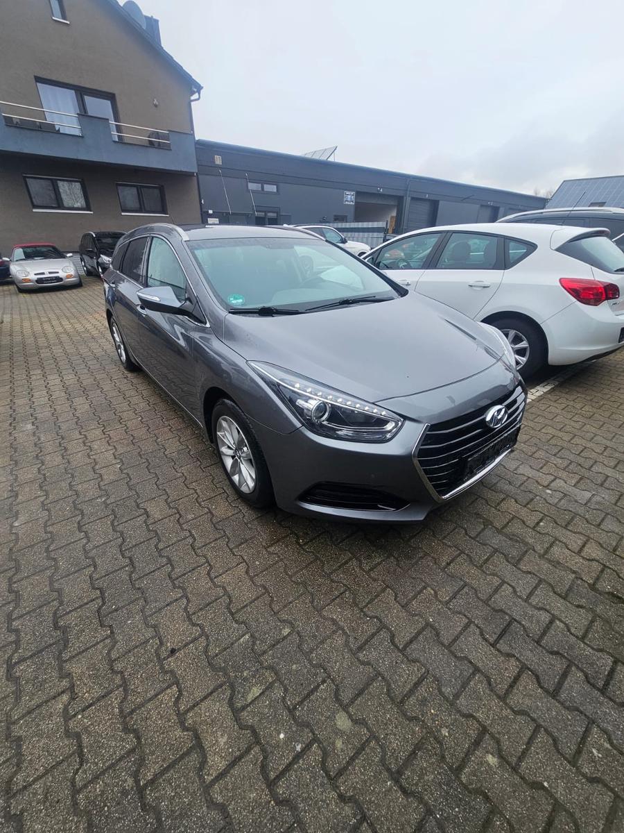 Hyundai i40 cw blue Trend