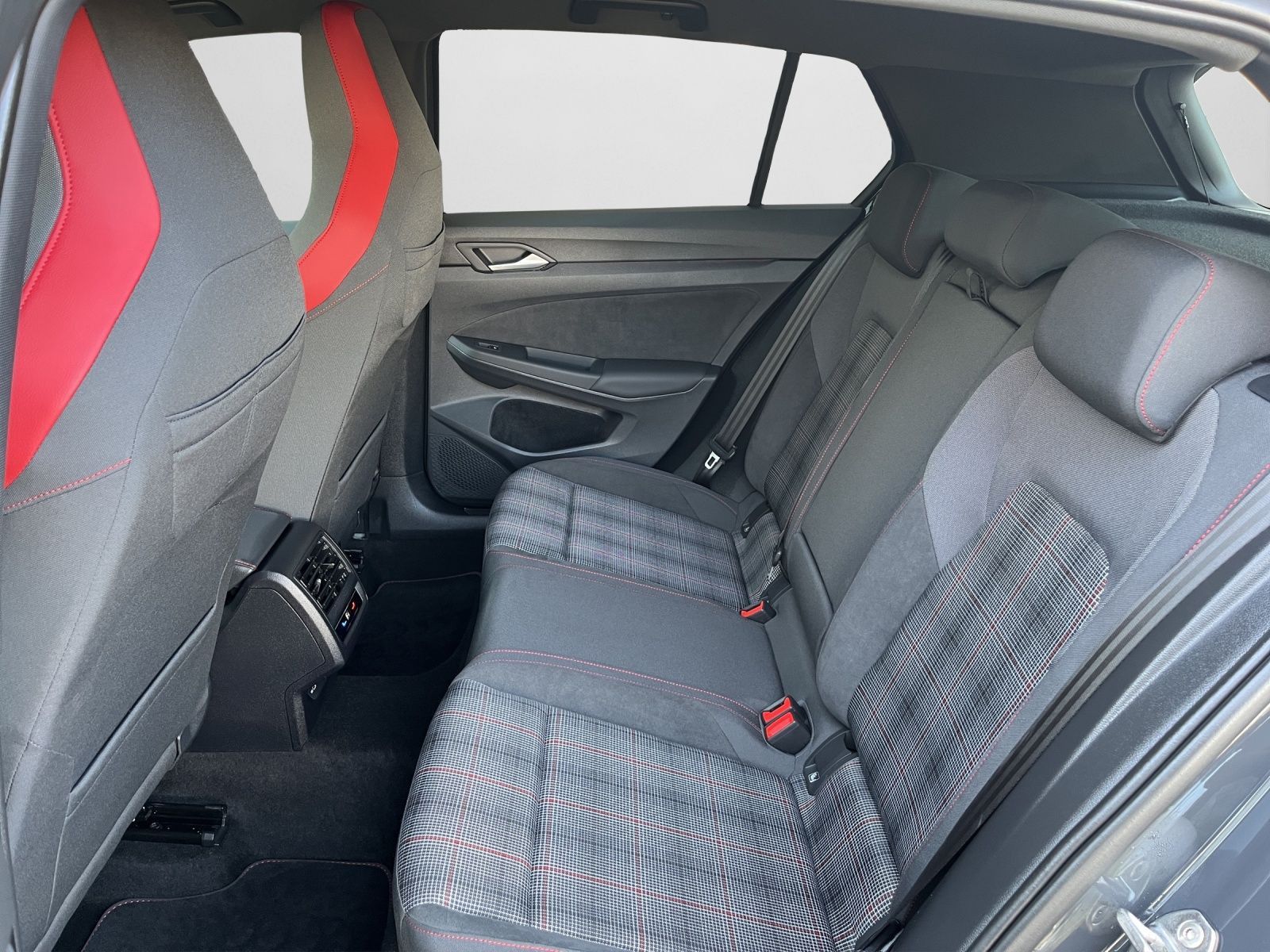 Volkswagen Golf - Bild 14