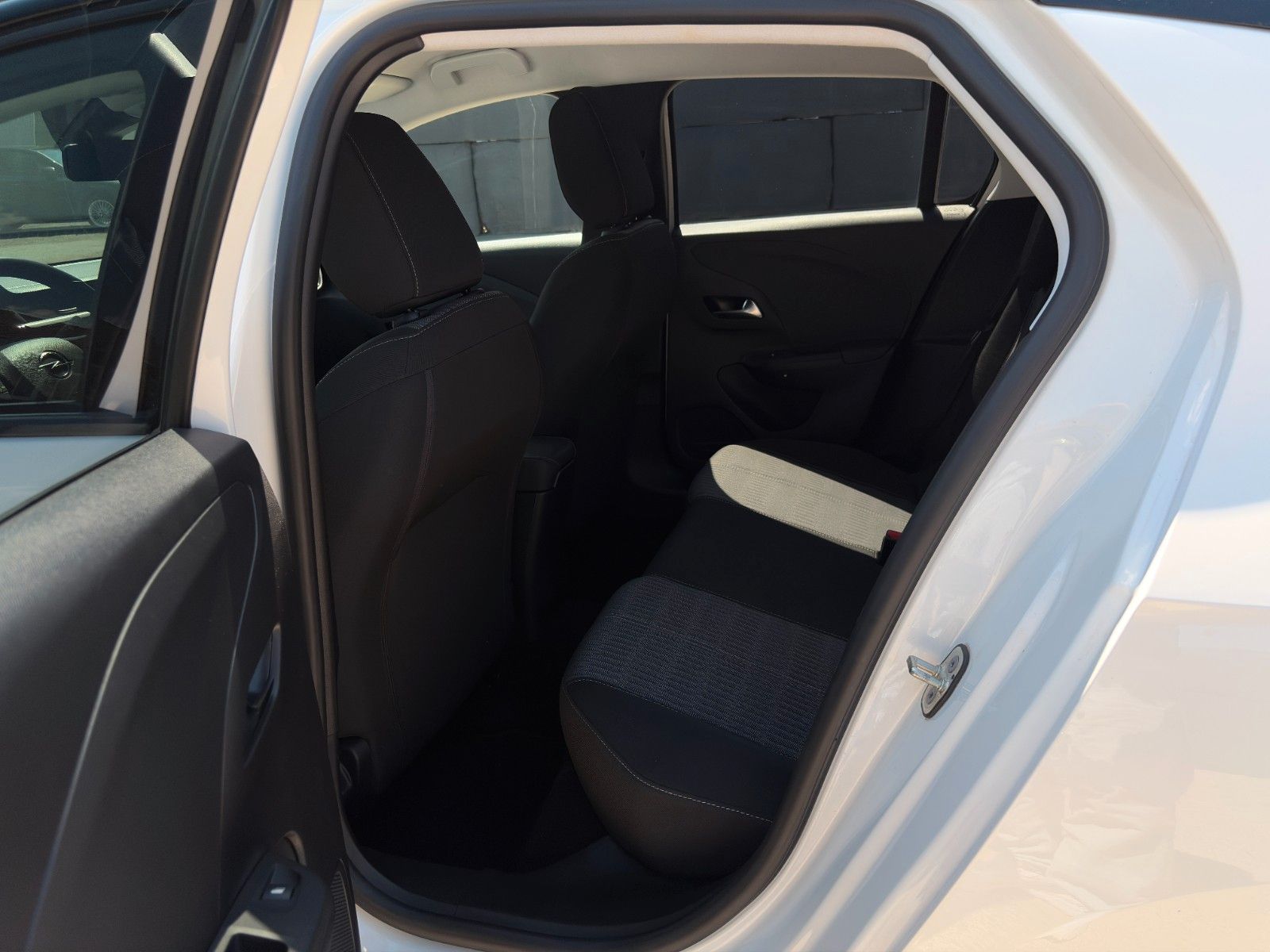 Fahrzeugabbildung Opel Corsa F 1.2 DIT S&S Edition CarPlay Temp. CAM