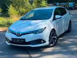 Toyota Auris 1.2T Design Edition 8FACH R-KAM 17" LM SHZ - Toyota Auris: 1.8