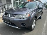 Mitsubishi Outlander 2.2 DI-D Intense  4x4 - Mitsubishi Outlander Gebrauchtwagen in Nürnberg