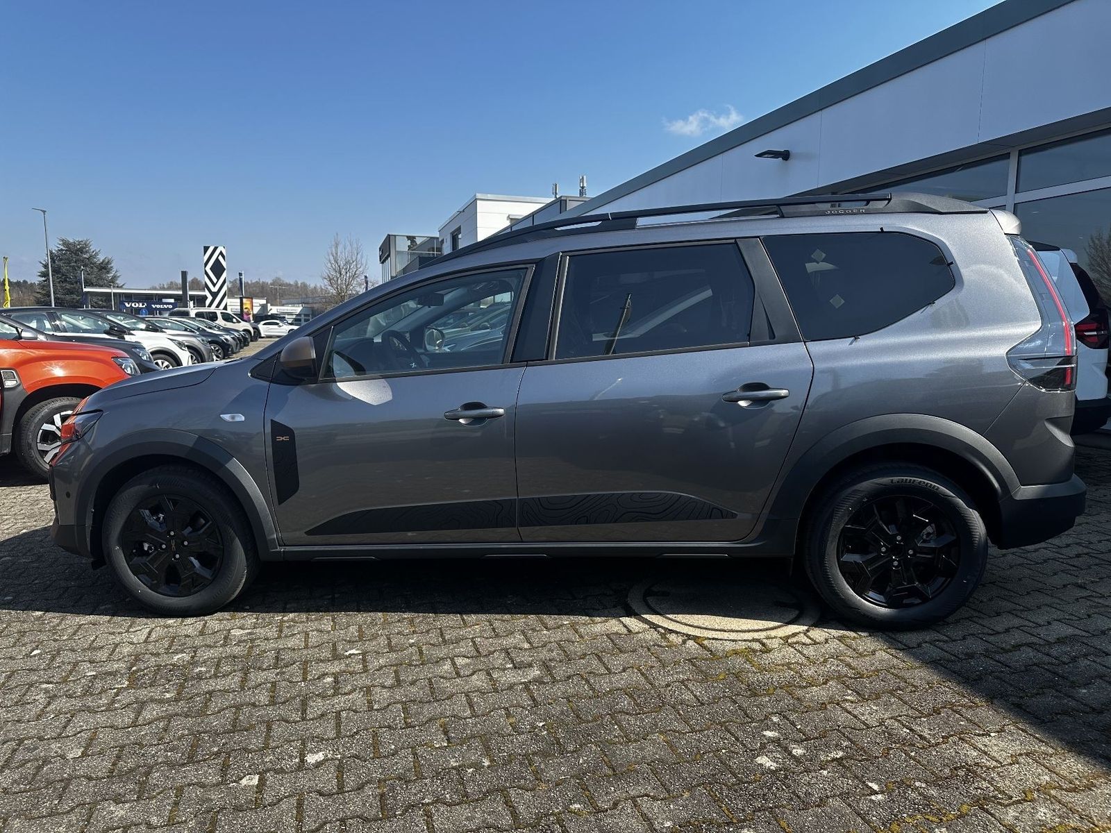 Fahrzeugabbildung Dacia Jogger Extreme Eco-G 120