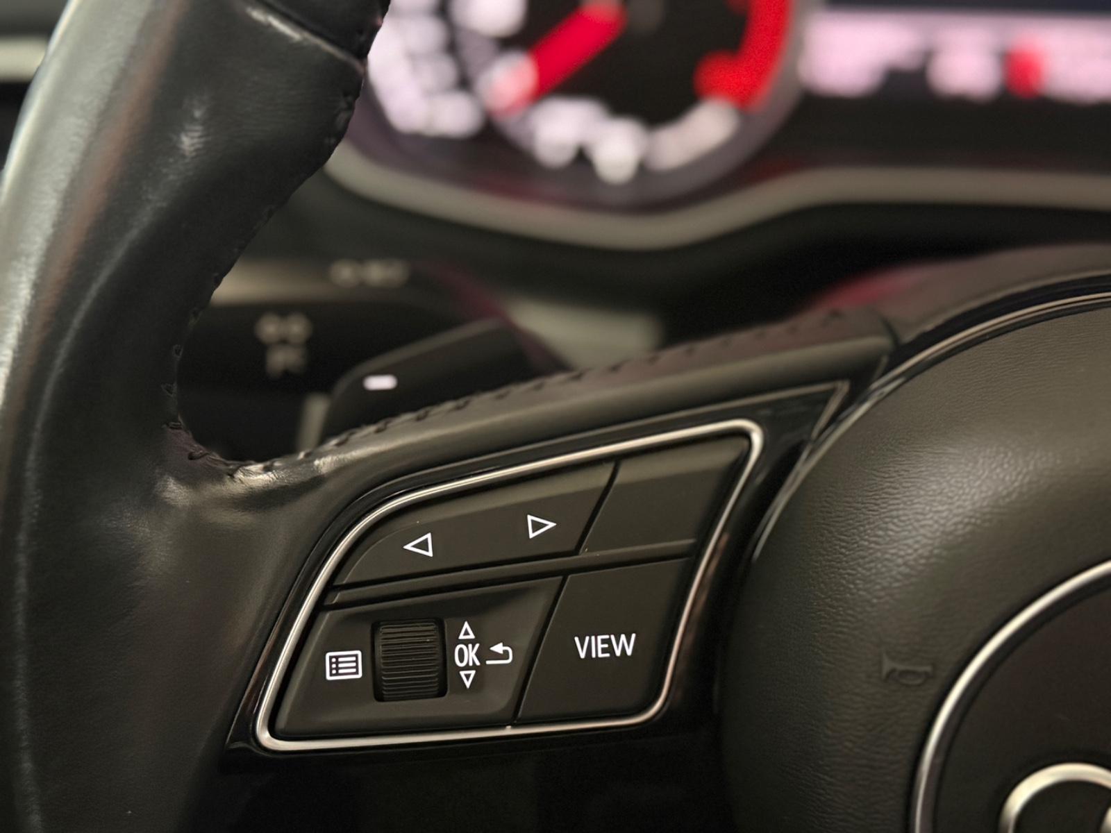 Audi A4 AUT ACC AHK RKAM NAVI Massage SH CarPlay USB