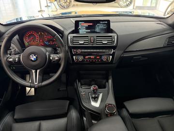 2016 BMW M2 缩略图 11