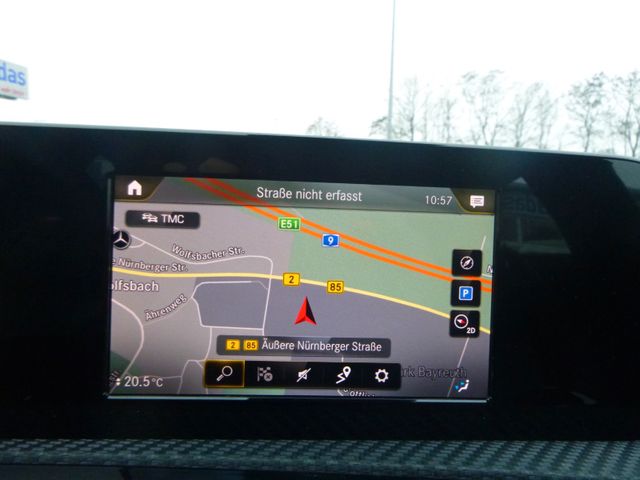 Fahrzeugabbildung Mercedes-Benz CLA 180 Shooting Brake >Navi/Teilleder/Sitzheiz<