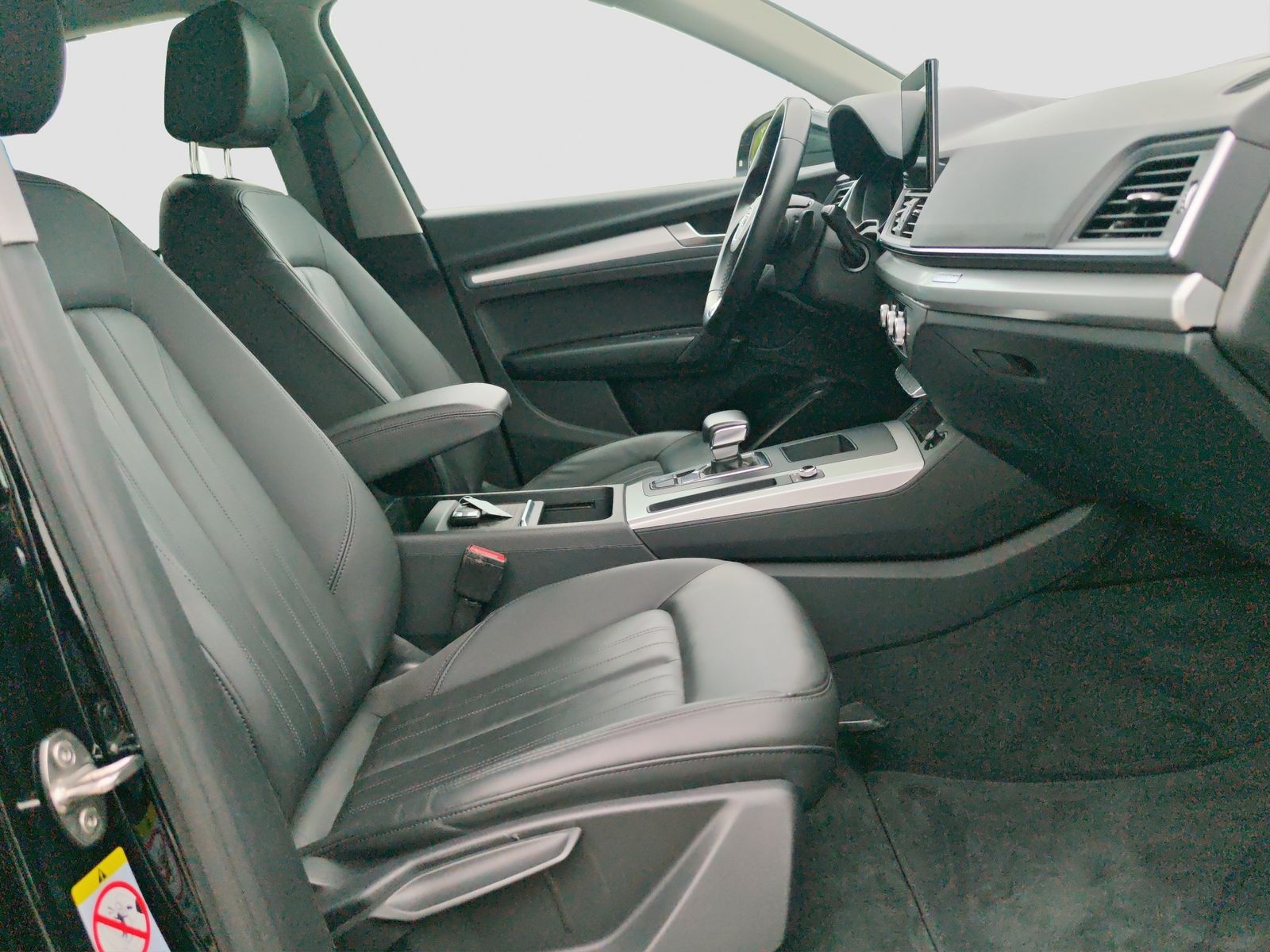 Audi Q5 45 TFSI qu Business Virtual Pano LED foto 15