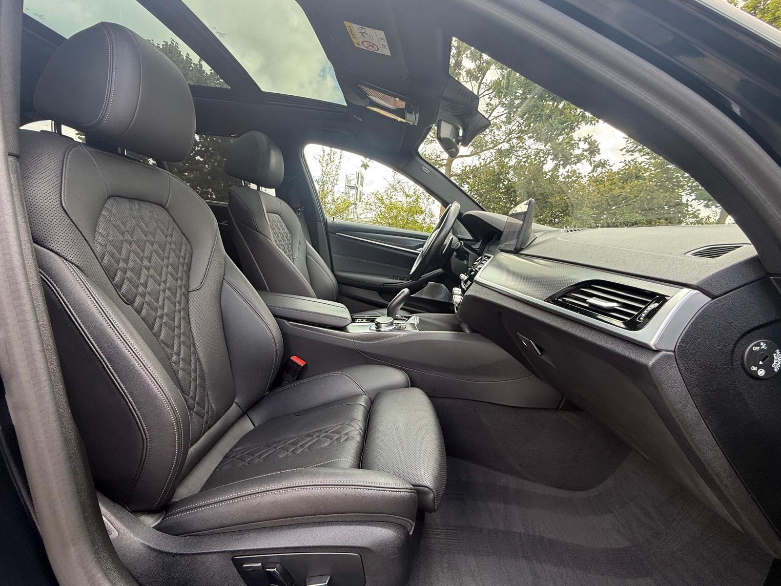 BMW 530d xDrive M-SPORTPAKET*ACC*PANO*B&W*SHADOW