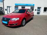 Volkswagen Passat Lim. Highline Alcantara*Navi*Xenon*Kamera - rote Volkswagen Passat