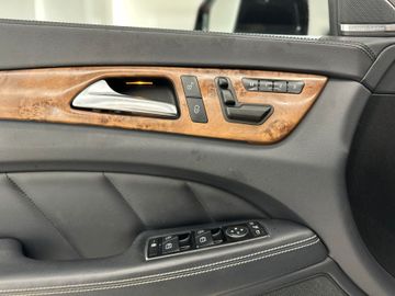Mercedes CLS 350 - 12