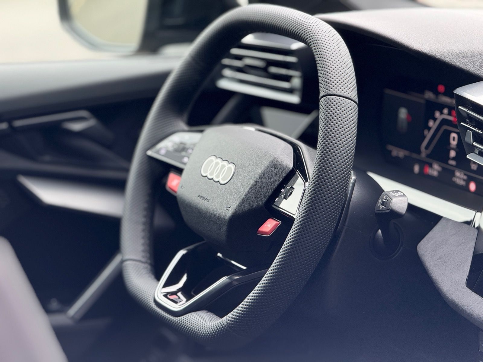 Audi RS3 - Bild 10