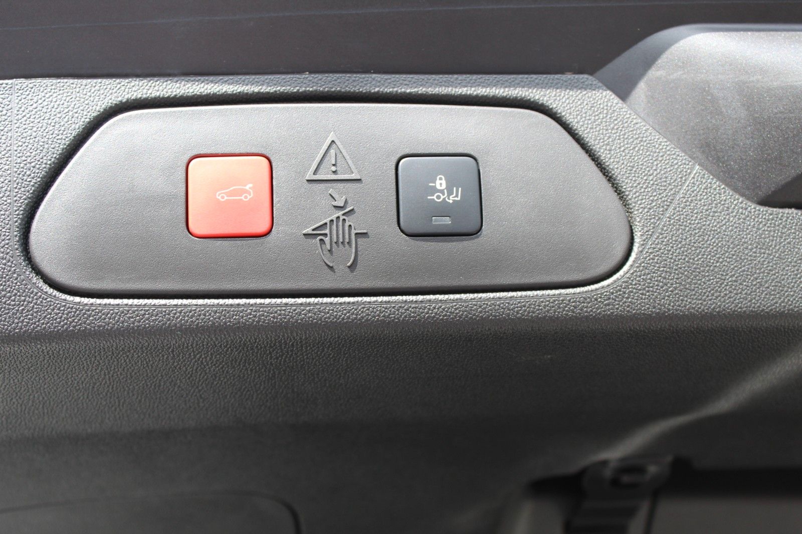 Fahrzeugabbildung Opel Grandland Enjoy Navi*Kamera*Sitzh.
