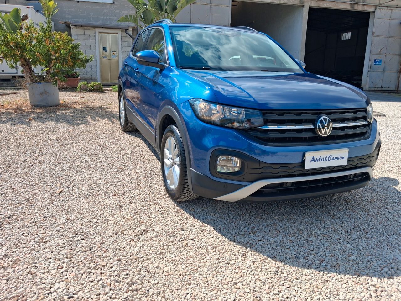 Volkswagen T-Cross 1.0 TSI Style anno 2023 imagem 2