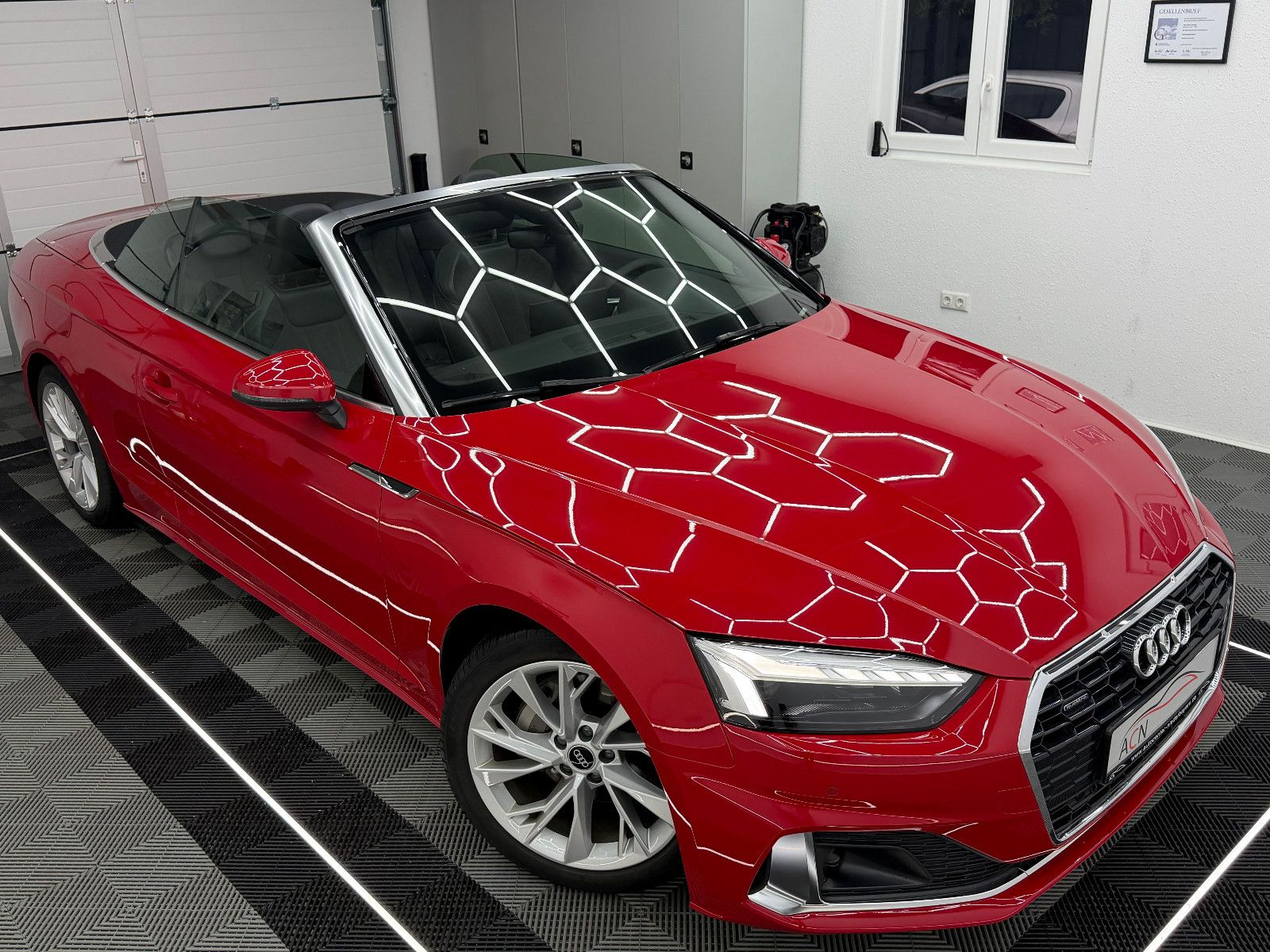 Fahrzeugabbildung Audi A5 Cabriolet 40 TFSI Quattro/AHK/MATRIX/VRTL PIT
