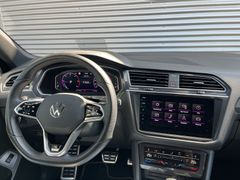 Fahrzeugabbildung Volkswagen Tiguan Allspace 2.0 TDI R-Line 4M LEDER PANO STH
