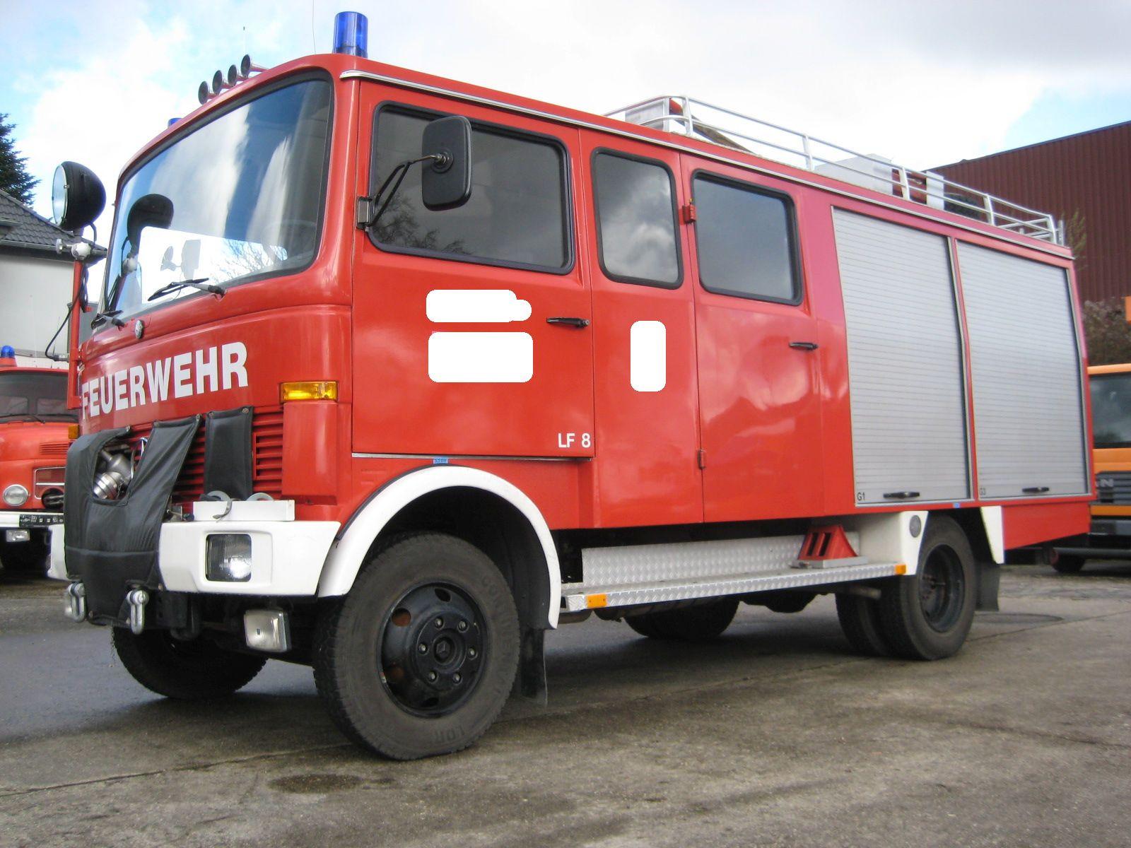 Mercedes-Benz LP 709 Feuerwehr LF8 Oldtimer Teilbeladung *TÜV*