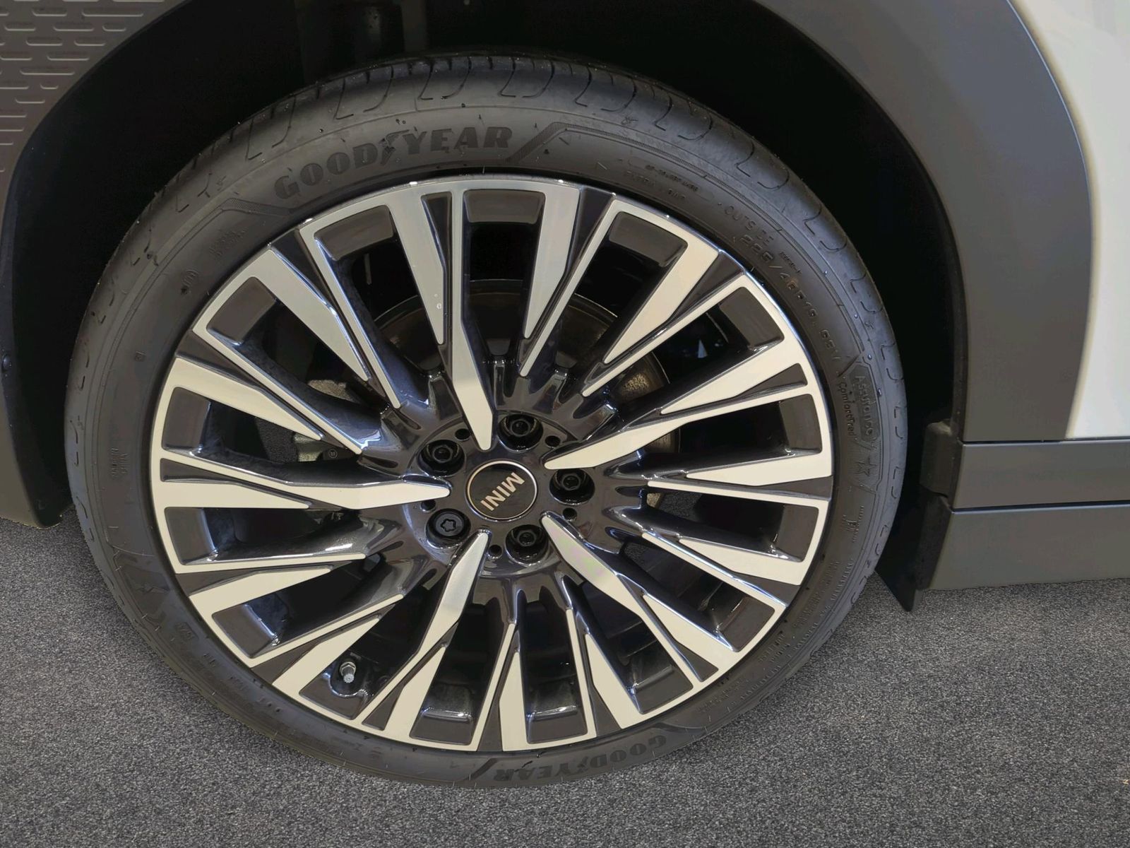 MINI Aceman - Bild 15