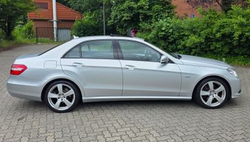 Mercedes E 220 - 9