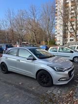 Hyundai i20 1.0 T-GDI 74 kW - Hyundai i20 Gebrauchtwagen in Stuttgart