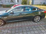 Jaguar xf Limousine - Jaguar: Limo