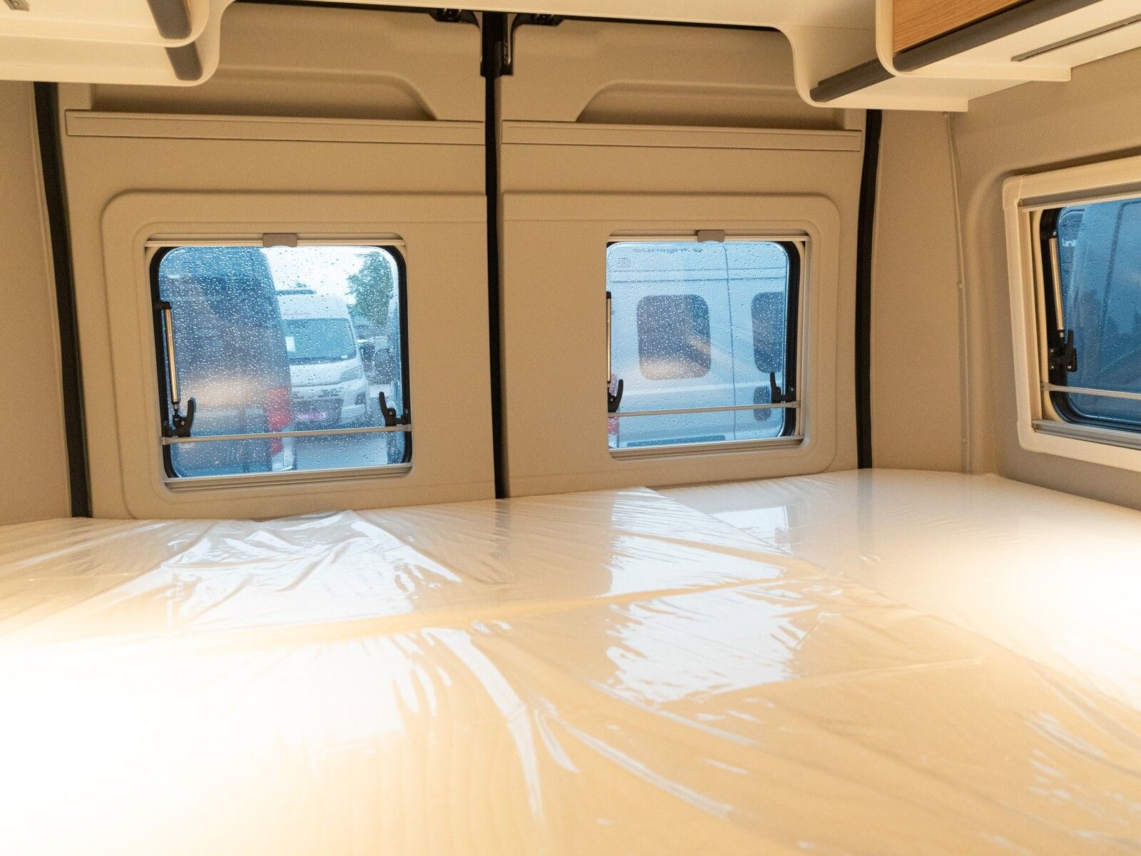 Fahrzeugabbildung Sunlight Cliff X 600 RT Schwenkbad*Dieselheizung*Faltverd