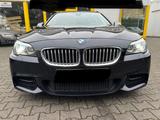 BMW M550d xDrive  M-paket  NAVİ LEDER PANO 4x4 TÜV  - BMW M550 mit Diesel-Antrieb