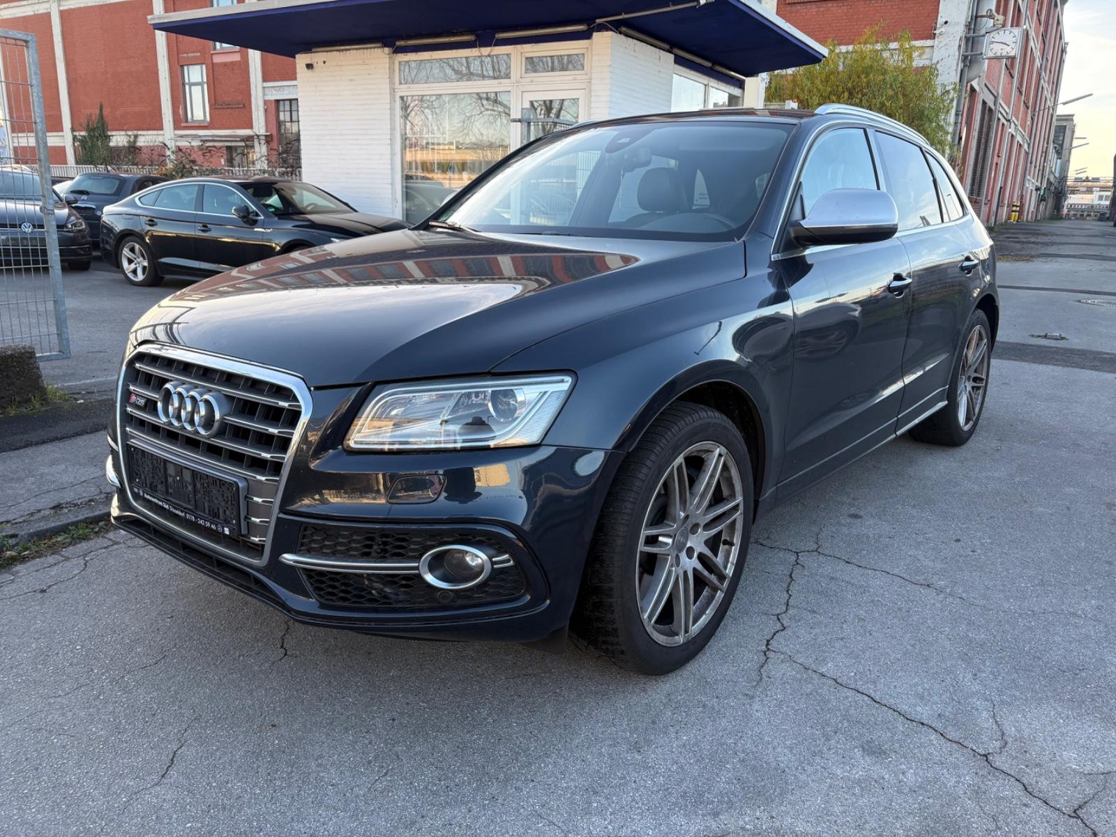 Audi SQ5 3.0 TDI quattro PANORAMA  LEDER KAMERA TOP