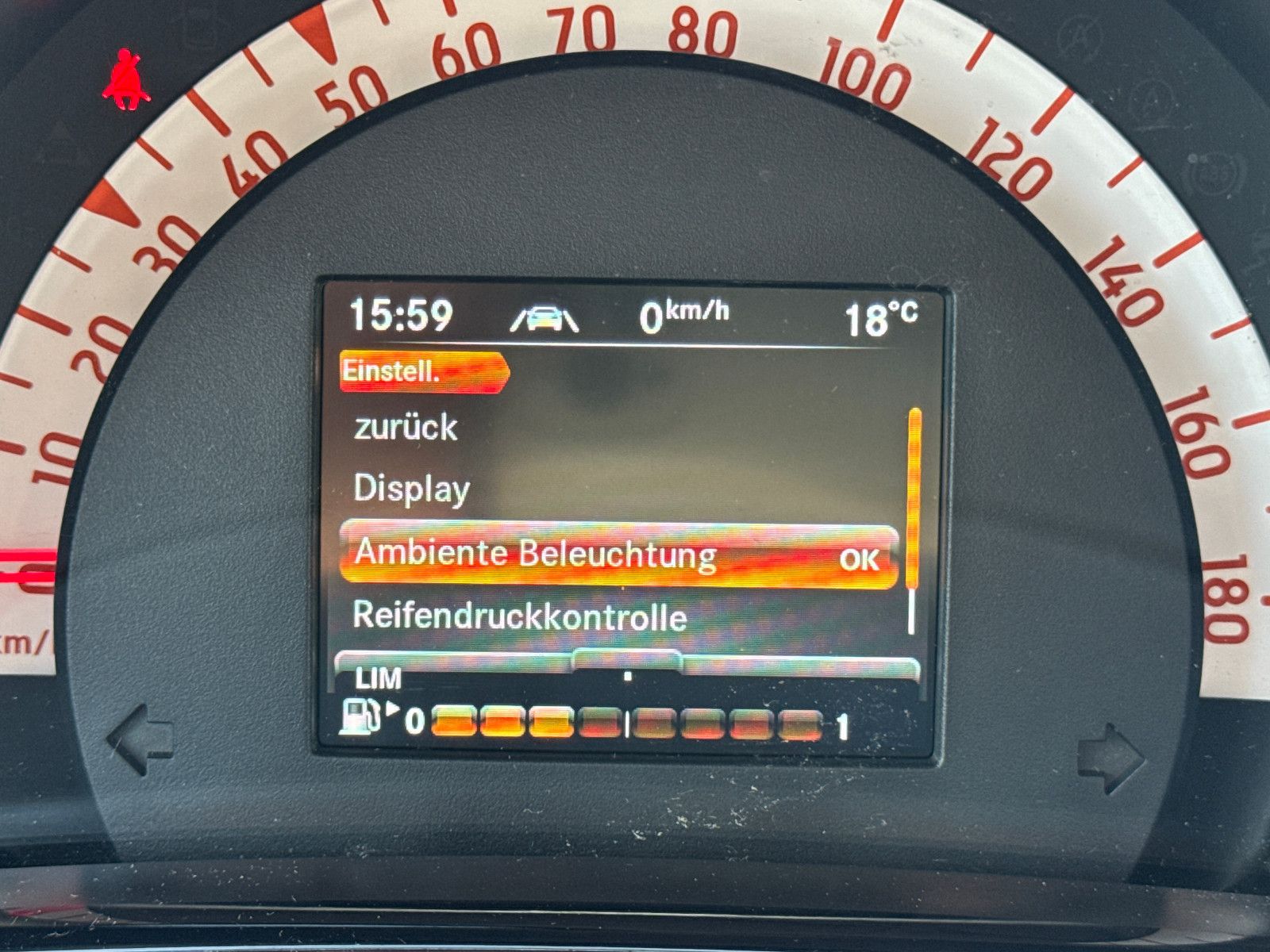 Fahrzeugabbildung Smart ForFour 66KW PRIME EXCLUSIVE PANO NAVI LED VOLL