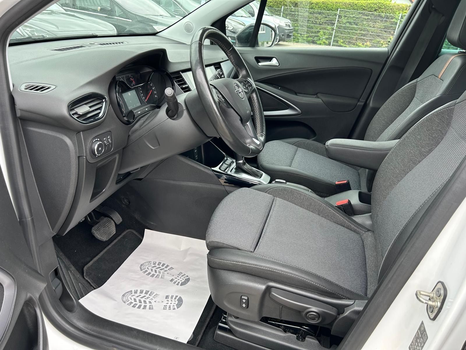 Fahrzeugabbildung Opel Crossland°Automatik°Kamera°1.Hand°LED°