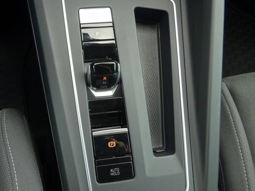 Fahrzeugabbildung Volkswagen Golf VIII 1.4 eHybrid Style