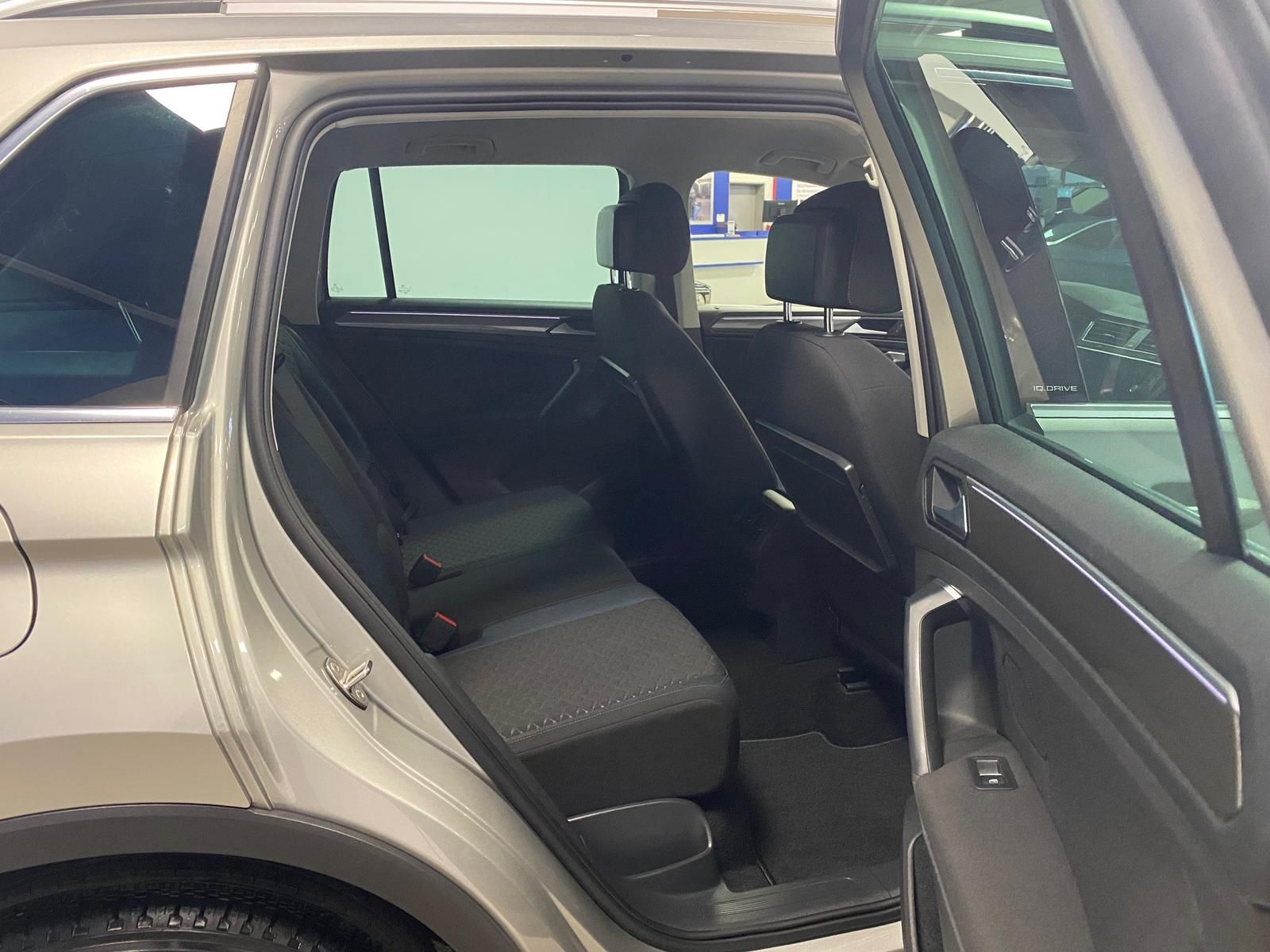 Fahrzeugabbildung Volkswagen Tiguan Comfortline Android Auto+APP+NAVI+ACC+PDC