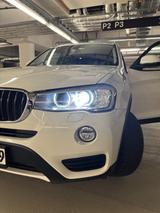 BMW X3 xDrive20d AT - Anhängerkupp._Garagenfahrzeug - BMW X3 von privat