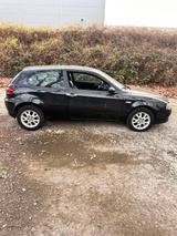 Alfa Romeo 147 - Alfa Romeo Giulietta in Duisburg